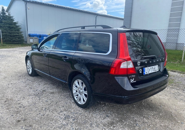 Volvo V70 cena 28900 przebieg: 248000, rok produkcji 2010 z Lublin małe 254